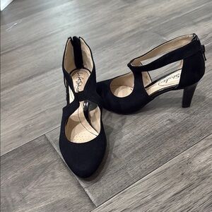 Life Stride Women's Black Heels